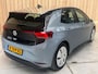 Volkswagen ID.3 Life 58 kWh Adpatieve cruise control | Apple CarPlay/Android Auto | Climate control | DAB ontvanger | LED koplampen | Navigatiesysteem | Rijstrooksensor | Voorstoelen verwarmd | Parkeersensoren voor en achter