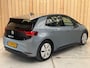 Volkswagen ID.3 Life 58 kWh Adpatieve cruise control | Apple CarPlay/Android Auto | Climate control | DAB ontvanger | LED koplampen | Navigatiesysteem | Rijstrooksensor | Voorstoelen verwarmd | Parkeersensoren voor en achter