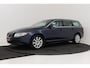 Volvo V70 2.0T Kinetic | Trekhaak | Org. NL | Goed onderhouden | Inruilkoopje! | Automaat |