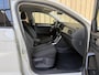 Volkswagen T-Roc 1.0 TSI Life 75 Edition Apple CarPlay/Android Auto | Airconditioning | Cruise control adaptief | LED koplampen | Lichtmetalen velgen | Rijstrooksensor | Getint glas | Achteruitrijcamera