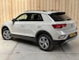 Volkswagen T-Roc 1.0 TSI Life 75 Edition Apple CarPlay/Android Auto | Airconditioning | Cruise control adaptief | LED koplampen | Lichtmetalen velgen | Rijstrooksensor | Getint glas | Achteruitrijcamera