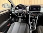 Volkswagen T-Roc 1.0 TSI Life 75 Edition Apple CarPlay/Android Auto | Airconditioning | Cruise control adaptief | LED koplampen | Lichtmetalen velgen | Rijstrooksensor | Getint glas | Achteruitrijcamera