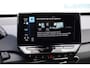 Volkswagen ID.3 Pro 204pk 58 kWh | Achteruitrijcamera | Stoel-stuurverwarming | LM Velgen 18"