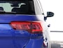 Volkswagen T-Roc 1.5 TSI R-Line Business 150pk DSG | Black Style | Panoramadak | Top-Sportstoelen | Trekhaak | Side Assist | LED Matrix | Adaptieve Cruise Control | Navigatie | Keyless