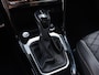 Volkswagen T-Roc 1.5 TSI R-Line Business 150pk DSG | Black Style | Panoramadak | Top-Sportstoelen | Trekhaak | Side Assist | LED Matrix | Adaptieve Cruise Control | Navigatie | Keyless