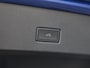 Volkswagen T-Roc 1.5 TSI R-Line Business 150pk DSG | Black Style | Panoramadak | Top-Sportstoelen | Trekhaak | Side Assist | LED Matrix | Adaptieve Cruise Control | Navigatie | Keyless