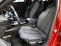 Peugeot 208 1.2 Hybrid 145PK e-DCS6 GT | 1ste eigenaar | AppleCarplay/AndroidAuto | 360'Camera | Parkeersensoren | FULL LED | Navigatie | Lederen Stuurwiel | Climate Control | Adaptive Cruise Control | 17" LMV | Sfeerverlichting | Isofix | Privacy Glass |