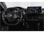 Peugeot 2008 1.2 PureTech 130 PK Active Pack - Automaat | Trekhaak | Cruise | Stoelverw. | PDC | Camera | App. Connect | LM 16" |