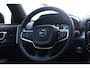 Volvo XC40 B3 177PK Automaat Plus Black Edition / Adaptive Cruise control / 360 Camera / Extra getint glas / 20'' velgen / Harman Kardon / Elektrisch verstelbare stoelen met geheugen / Stoel- en stuurverwarming