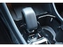Volvo XC40 B3 177PK Automaat Plus Black Edition / Adaptive Cruise control / 360 Camera / Extra getint glas / 20'' velgen / Harman Kardon / Elektrisch verstelbare stoelen met geheugen / Stoel- en stuurverwarming