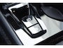 Volvo XC40 B3 177PK Automaat Plus Black Edition / Adaptive Cruise control / 360 Camera / Extra getint glas / 20'' velgen / Harman Kardon / Elektrisch verstelbare stoelen met geheugen / Stoel- en stuurverwarming