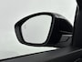 Peugeot e-2008 EV Allure Avantage 54 kWh 156PK | Accu 98% | Dodehoek detectie | Navigatie | Climate control | Drive assist |