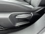 Peugeot e-2008 EV Allure Avantage 54 kWh 156PK | Accu 98% | Dodehoek detectie | Navigatie | Climate control | Drive assist |