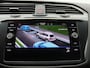 Volkswagen Tiguan 1.4 TSI eHybrid Life 245PK DSG SOH 90%, Tekhaak, Achteruitrijcamera, Side Assist, Digital Cockpit, Adaptieve Cruise Controle, PDC Voor en Achter,Navi via Apple Carplay/Android Auto,