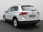 Volkswagen Tiguan 1.4 TSI eHybrid Life 245PK DSG SOH 90%, Tekhaak, Achteruitrijcamera, Side Assist, Digital Cockpit, Adaptieve Cruise Controle, PDC Voor en Achter,Navi via Apple Carplay/Android Auto,