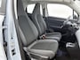 Leapmotor T03 Design 37.3 kWh 95pk | 265km WLTP Actieradius | Navigatie | Panoramadak | Achteruitrijcamera | Adaptieve Cruise Control | Climate Control | Parkeersensoren | Bluetooth | Keyless start | Volledig digitaal instrumentenpaneel | 15" Lichtmetalen velgen |