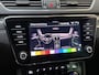 Skoda Superb Combi 1.4 TSI iV Business Edition Plus Trekhaak uitklapbaar | Achteruitrijcamera | Apple CarPlay/Android Auto | Canton HiFi | Climate & cruise control | LED koplampen | Navigatiesysteem | Parkeersensoren voor en achter