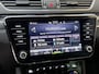 Skoda Superb Combi 1.4 TSI iV Business Edition Plus Trekhaak uitklapbaar | Achteruitrijcamera | Apple CarPlay/Android Auto | Canton HiFi | Climate & cruise control | LED koplampen | Navigatiesysteem | Parkeersensoren voor en achter