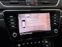 Skoda Superb Combi 1.4 TSI iV Business Edition Plus Trekhaak uitklapbaar | Achteruitrijcamera | Apple CarPlay/Android Auto | Canton HiFi | Climate & cruise control | LED koplampen | Navigatiesysteem | Parkeersensoren voor en achter