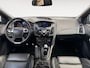Ford Focus Wagon 2.0 EcoBoost ST-3 | Recaro-Stoelen | Parkeer Camera | Leder | Cruise Control | Climate Control | Parkeer Sensoren |