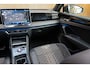 Volkswagen Tiguan 1.5/204pk eHybrid R-Line Blackstyle|2024|Pano|Trekhaak|20"Blackstyle|Head-up|IQ-Light|Cruise+ACC|El. achterklep|PDC+Assist+360Camera