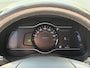 Hyundai Kona Electric EV Premium 64 kWh / NL-Auto / 204 PK / Warmtepomp / Apple-Carplay & Android-Auto / Stoelverwarming en -Verkoeling / Stuurverwarming / Adaptieve Cruise-Control / Elektr. Verstelbare-Stoelen / DAB Radio-Bluetooth / Navi / Dodehoek-Detectie / Climate-Control / PDC Camera-Achter / Keyless / 17'' LMV / ENZ.