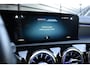 Mercedes-Benz CLA 200 AMG Line | Panorama | Sfeerverlichting | Widescreen Cockpit | Stoelverwarming |