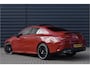 Mercedes-Benz CLA 200 AMG Line | Panorama | Sfeerverlichting | Widescreen Cockpit | Stoelverwarming |