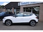 SEAT Arona 1.0 TSI Xperience CAMERA DAB LEER/ALCANTARA CARPLAY SFEERVERLICHTING CRUISE 18"LMV PARK-ASSIST STUURFLIPPERS DUO-TONE