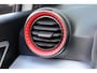 SEAT Arona 1.0 TSI Xperience CAMERA DAB LEER/ALCANTARA CARPLAY SFEERVERLICHTING CRUISE 18"LMV PARK-ASSIST STUURFLIPPERS DUO-TONE