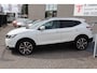 Nissan Qashqai 1.2 Tekna Automaat/Nederlandse auto/Panoramadak/Stoelverwarming/360 graden camera/Parkeersensoren/Cruise control/DAB/Climate control/Navigatie