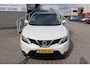 Nissan Qashqai 1.2 Tekna Automaat/Nederlandse auto/Panoramadak/Stoelverwarming/360 graden camera/Parkeersensoren/Cruise control/DAB/Climate control/Navigatie