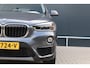 BMW X1 sDrive20i Centennial Executive 192pk Automaat | NL auto! | Trekhaak | Camera | Sportstoelen | Elektr. Achterklep
