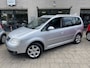 Volkswagen Touran 2.0-16V Highline Trekhaak Distributie VV