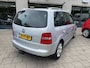 Volkswagen Touran 2.0-16V Highline Trekhaak Distributie VV