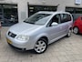 Volkswagen Touran 2.0-16V Highline Trekhaak Distributie VV