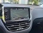 Peugeot 208 1.2 Signature Navi 4x Nw banden Distri VV