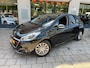 Peugeot 208 1.2 Signature Navi 4x Nw banden Distri VV