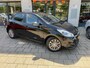 Peugeot 208 1.2 Signature Navi 4x Nw banden Distri VV