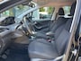 Peugeot 208 1.2 Signature Navi 4x Nw banden Distri VV