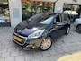 Peugeot 208 1.2 Signature Navi 4x Nw banden Distri VV