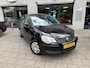Volkswagen Polo 1.2 5Deurs Airco Nieuwe apk Facelift Zwart