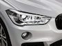BMW X1 sDrive18i Executive Edition | M-SPORT | AUTOMAAT | HEAD-UP | CLIMATE CONTROL | CRUISE CONTROL | NAVIGATIE | ELEKTRISCHE KOFFERKLEP | TREKHAAK |