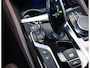 BMW 5-Serie Touring M550d xDrive | Pano - Trekhaak - HUD