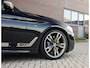 BMW 5-Serie Touring M550d xDrive | Pano - Trekhaak - HUD