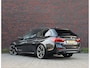 BMW 5-Serie Touring M550d xDrive | Pano - Trekhaak - HUD