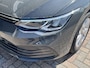 Volkswagen Golf Variant 1.0 eTSI Life / AUTOMAAT/ PARK.SENSOREN V+A/ CAMERA/ STUUR+STOELVERWARM./ APP-CONNECT/ ACC/ DIGITAL DASH/ KEYLESS/ DAB/ CLIMA