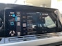 Volkswagen Golf Variant 1.0 eTSI Life / AUTOMAAT/ PARK.SENSOREN V+A/ CAMERA/ STUUR+STOELVERWARM./ APP-CONNECT/ ACC/ DIGITAL DASH/ KEYLESS/ DAB/ CLIMA