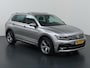 Volkswagen Tiguan 1.4 TSI ACT Highline R-Line | Trekhaak | Panoramadak | Sportstoelen | Virtual Cockpit | Navigatie | Parkeercamera | DAB | Apple Carplay/Android Auto | Stoelverwarming | Cruise Control Adaptief |