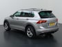 Volkswagen Tiguan 1.4 TSI ACT Highline R-Line | Trekhaak | Panoramadak | Sportstoelen | Virtual Cockpit | Navigatie | Parkeercamera | DAB | Apple Carplay/Android Auto | Stoelverwarming | Cruise Control Adaptief |